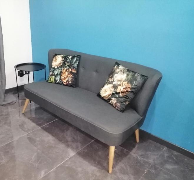 Appartement Tout Proche De Bourg-En-Bresse Peronnas Exteriör bild